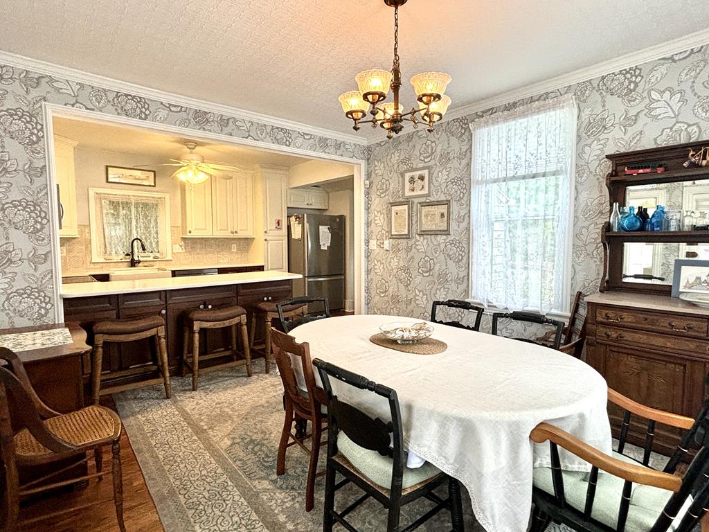 The Windsor Cottage | Photo 15