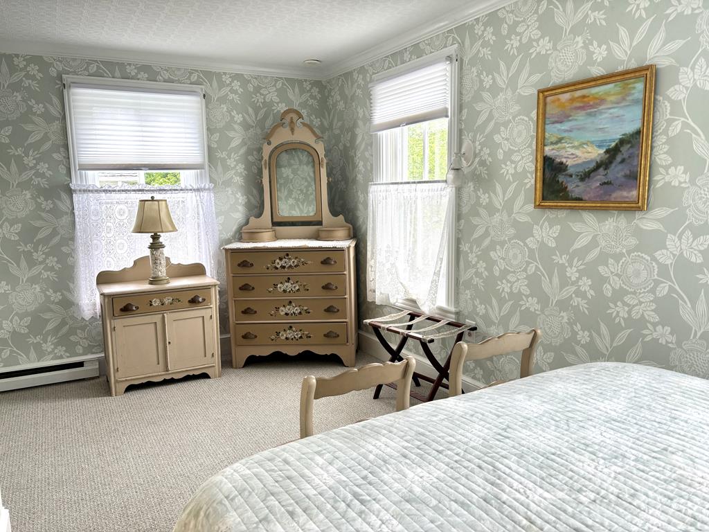 The Windsor Cottage | Photo 23