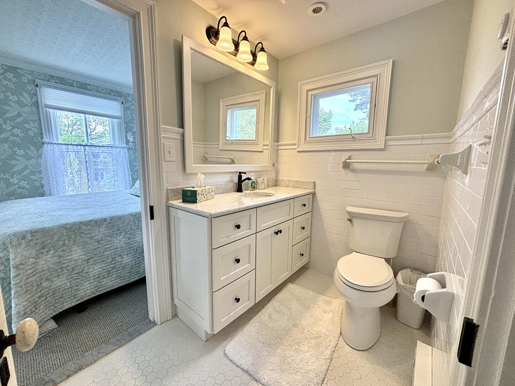 The Windsor Cottage | Photo 25