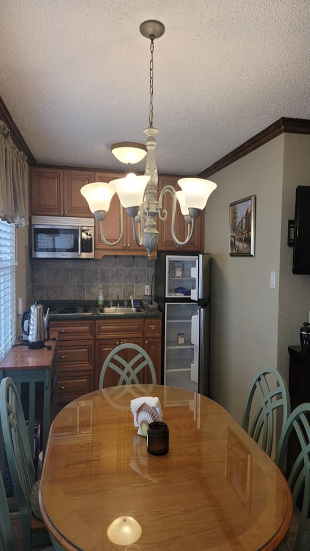 422 East 4th Avenue, North Wildwood (North Wildwood Beach Side)