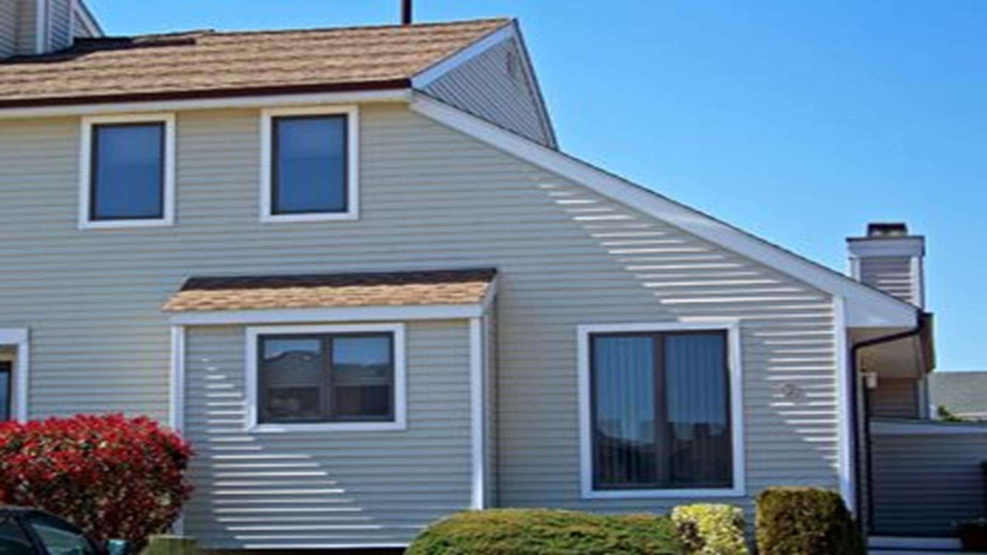 120 East South Station Avenue, Wildwood