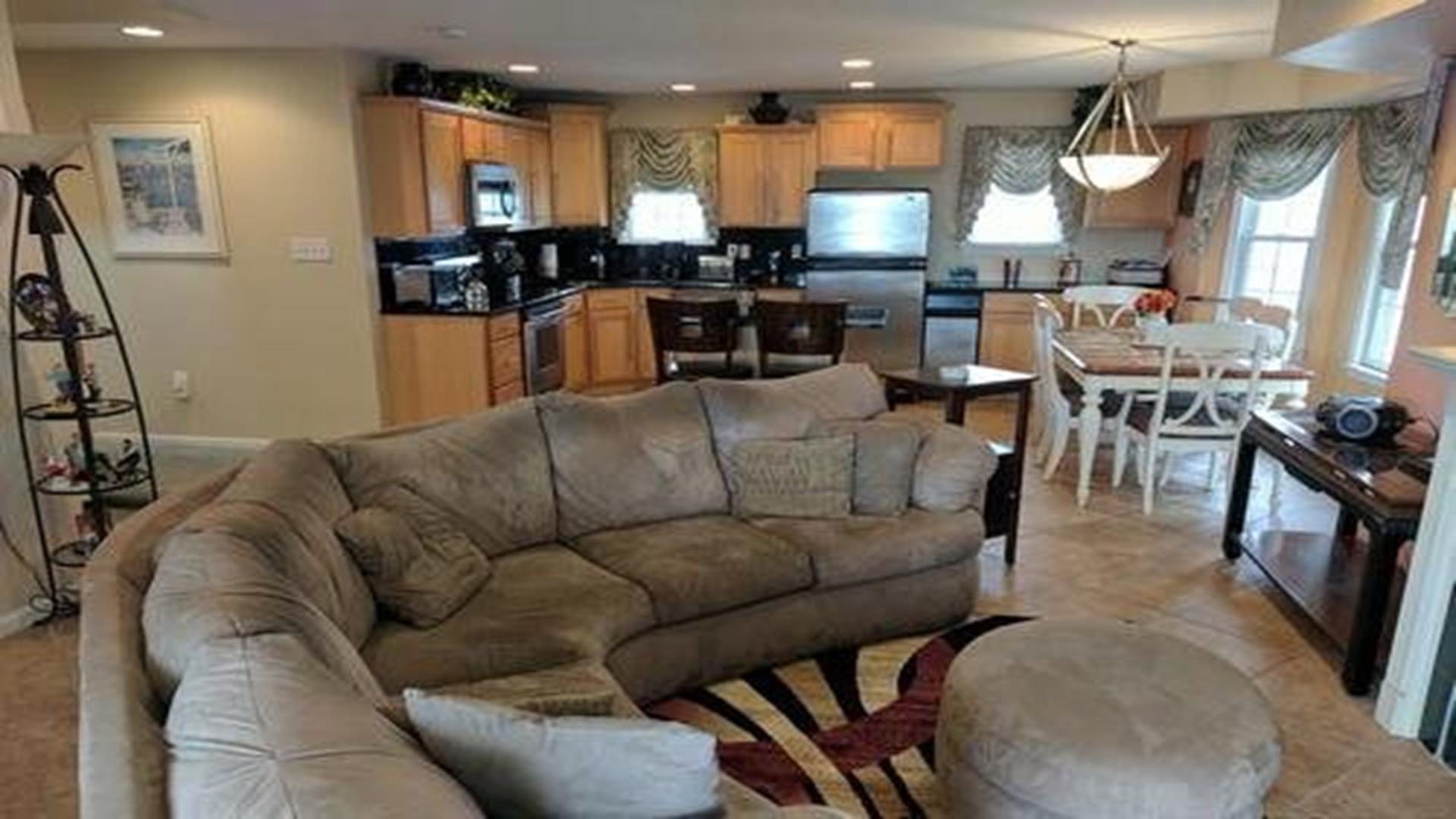 907 3rd Street, Ocean City (Beach Block)