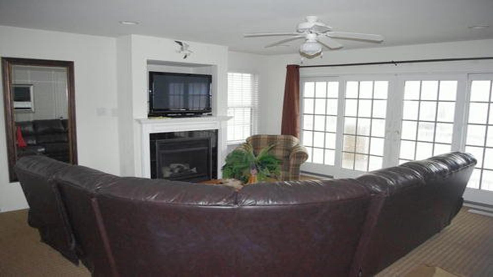 905 3rd Street, Ocean City (Beach Block)