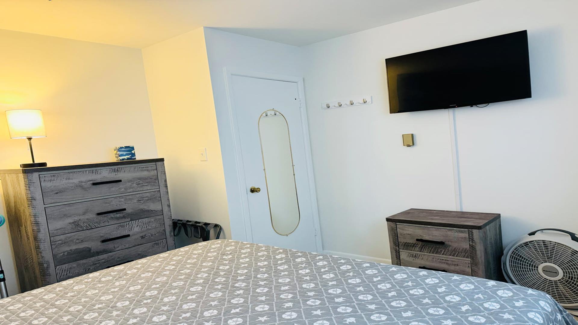 825 Plymouth Place, Ocean City (Boardwalk 800)