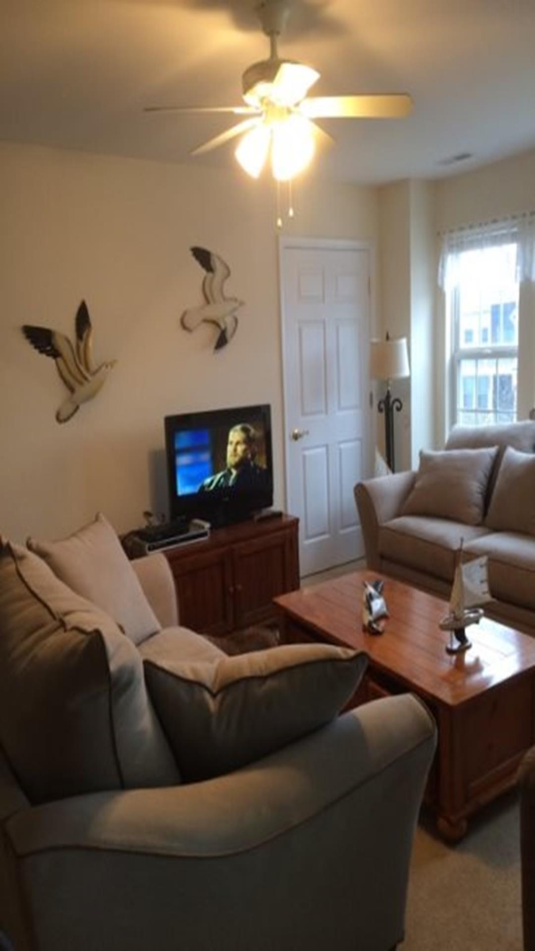 207 East Juniper Avenue, Wildwood (Wildwood Beach Side)