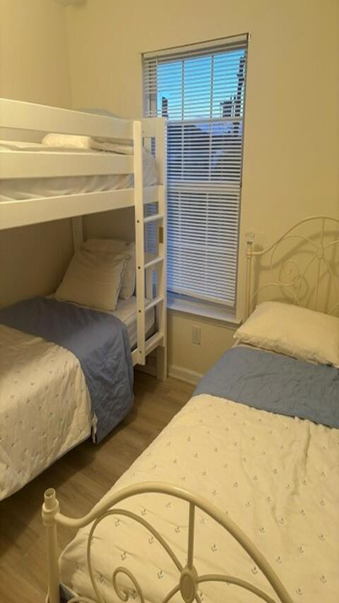 207 East Juniper Avenue, Wildwood (Wildwood Beach Side)