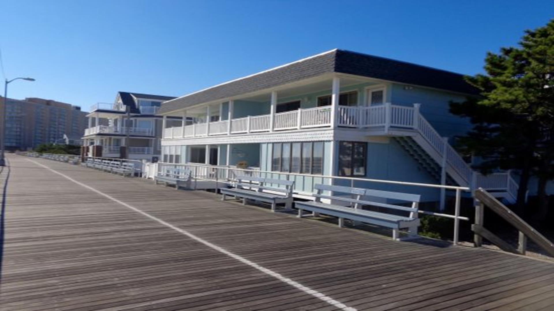 924 Street Charles Place, Ocean City (Beach Front)