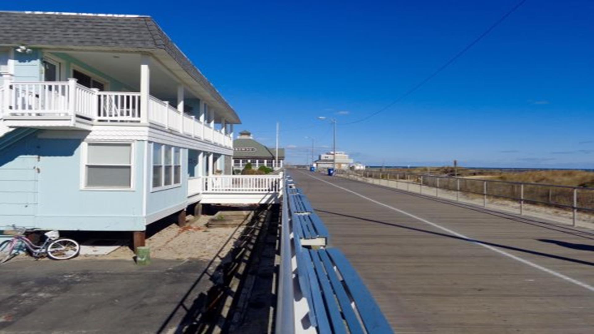 924 Street Charles Place, Ocean City (Beach Front)