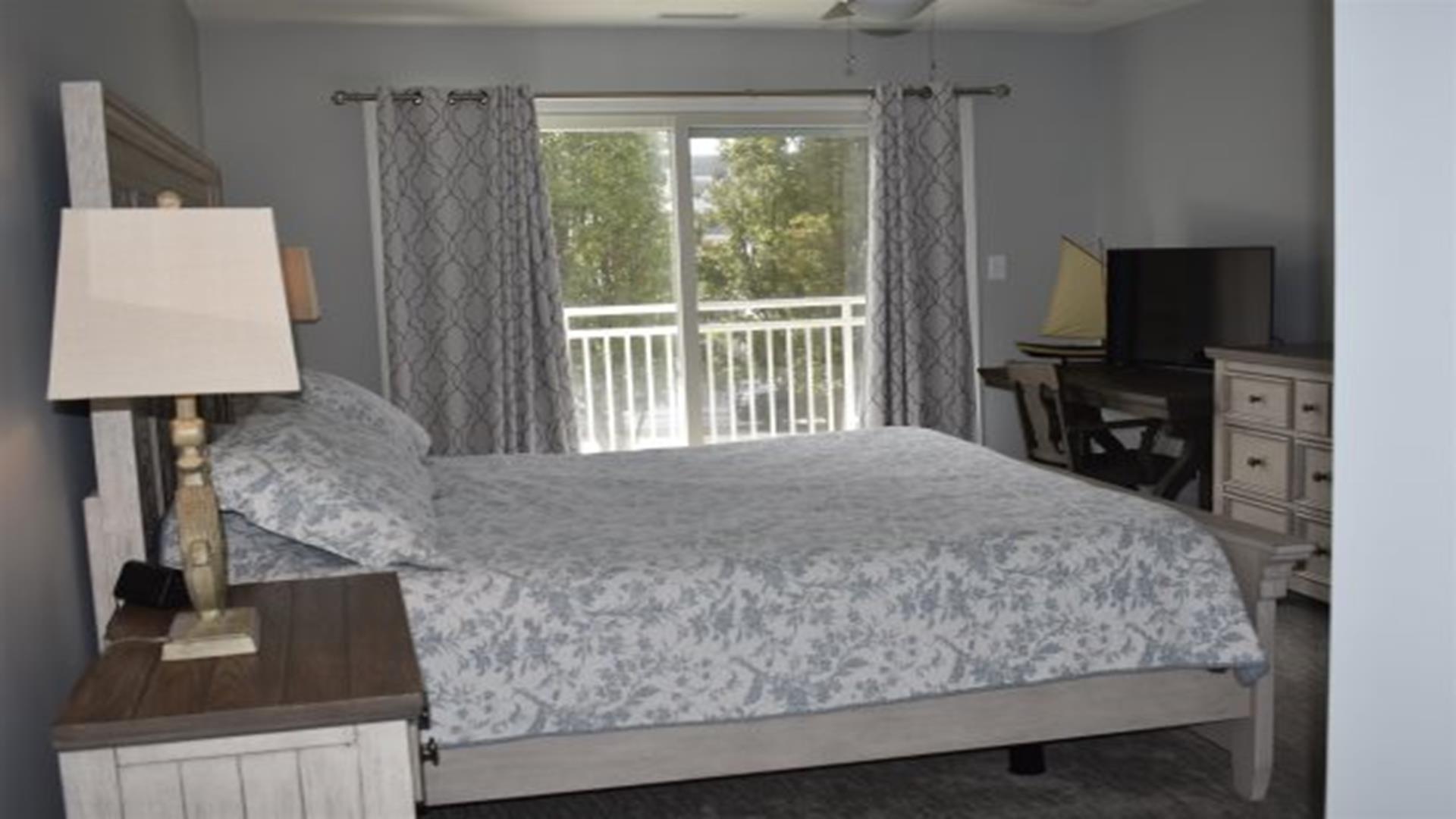 301 East Rochester Avenue, Wildwood Crest (Wildwood Crest Beach Side)