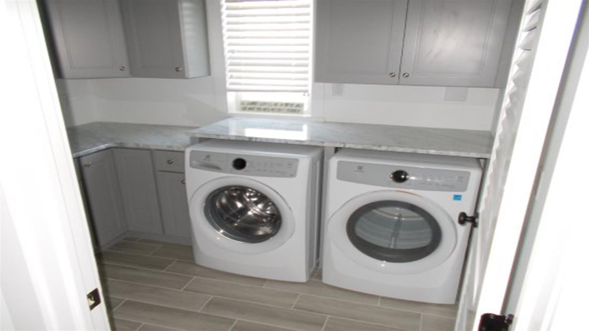 7201 Seaview Avenue, Wildwood Crest (Wildwood Crest Beach Side)