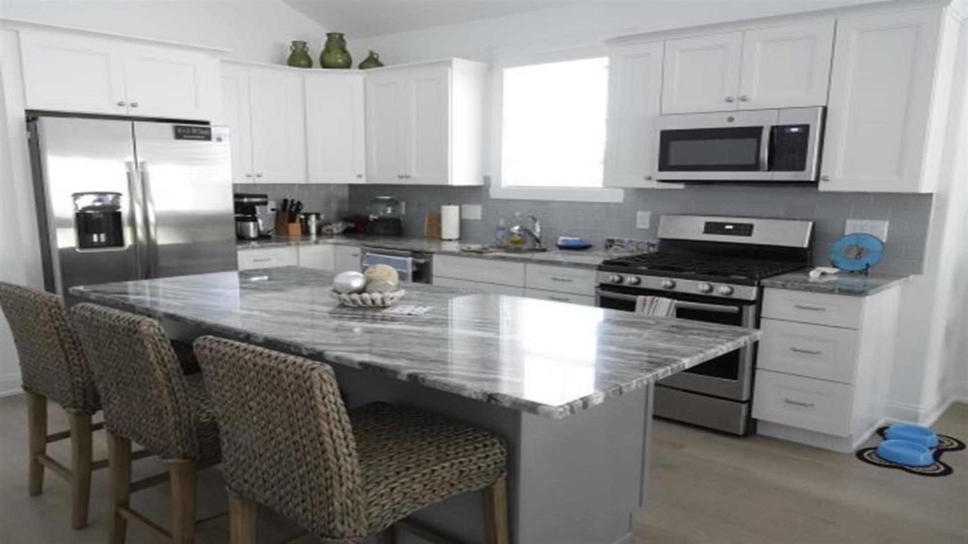 7201 Seaview Avenue, Wildwood Crest (Wildwood Crest Beach Side)