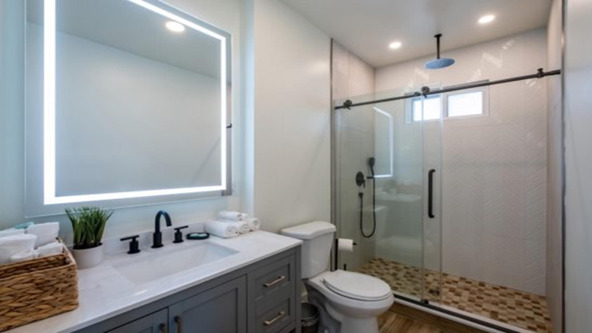 819 Moorlyn Terrace, Ocean City (Center)