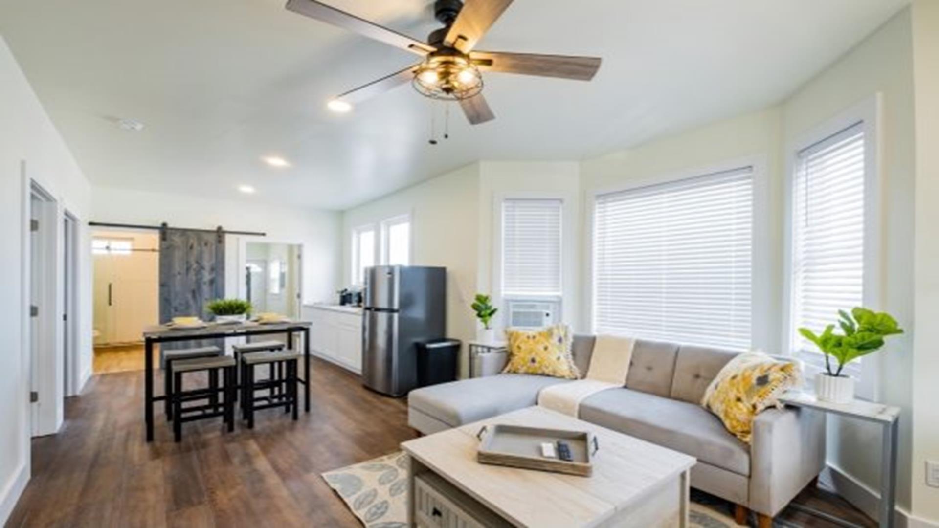 819 Moorlyn Terrace, Ocean City (Center)