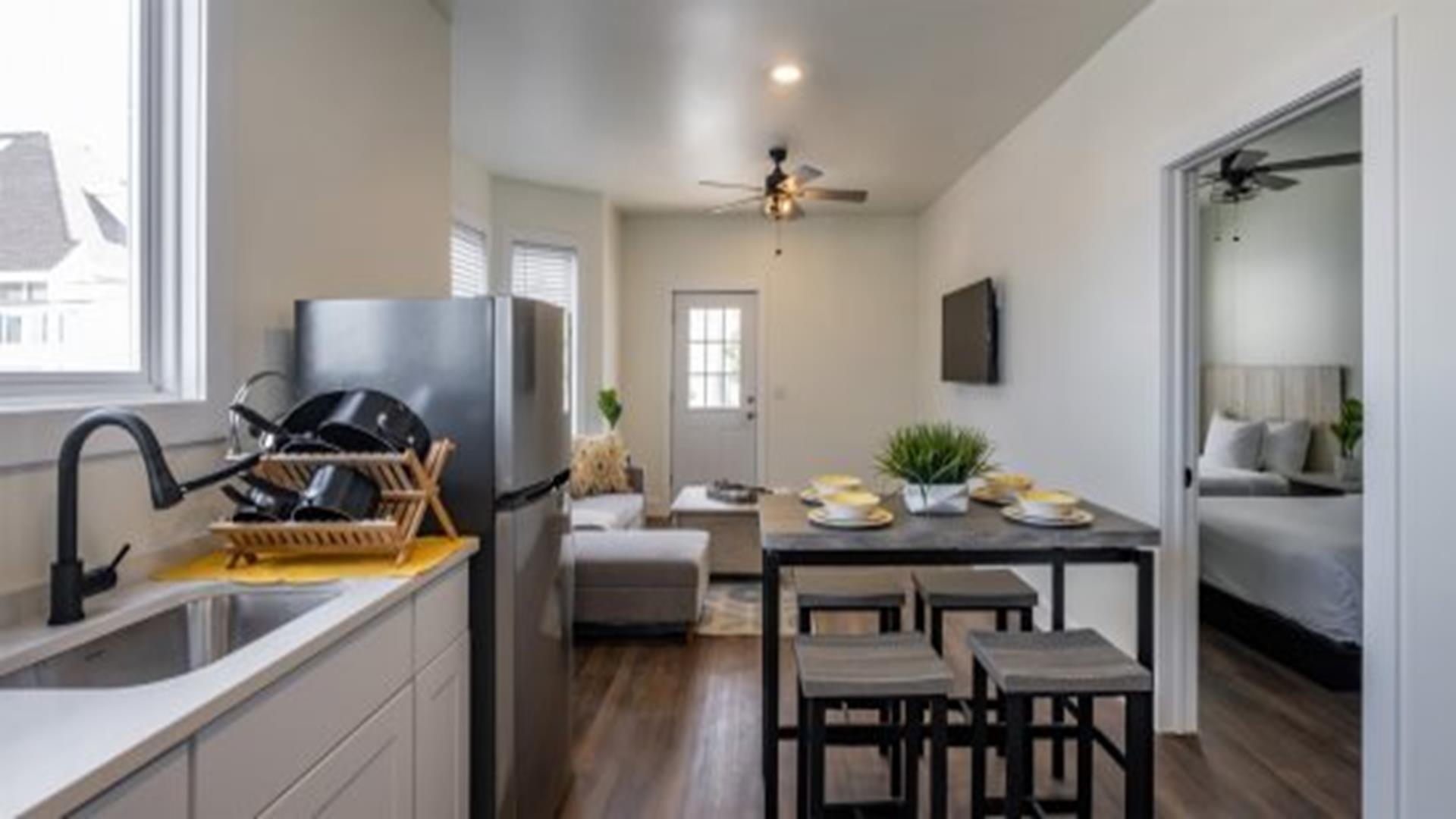 819 Moorlyn Terrace, Ocean City