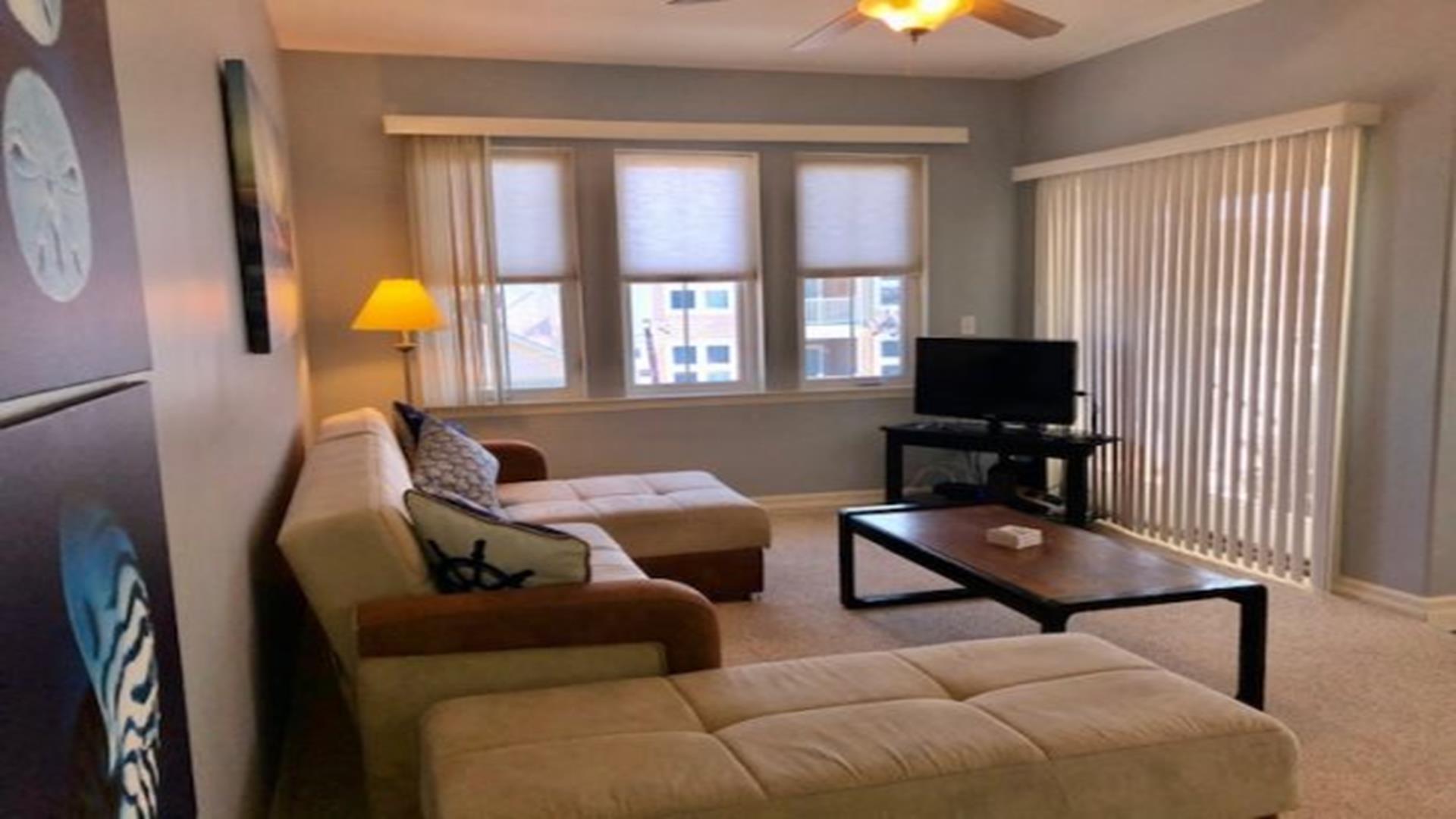 400 East Orchid Avenue, Wildwood Crest (Wildwood Crest Beach Side)