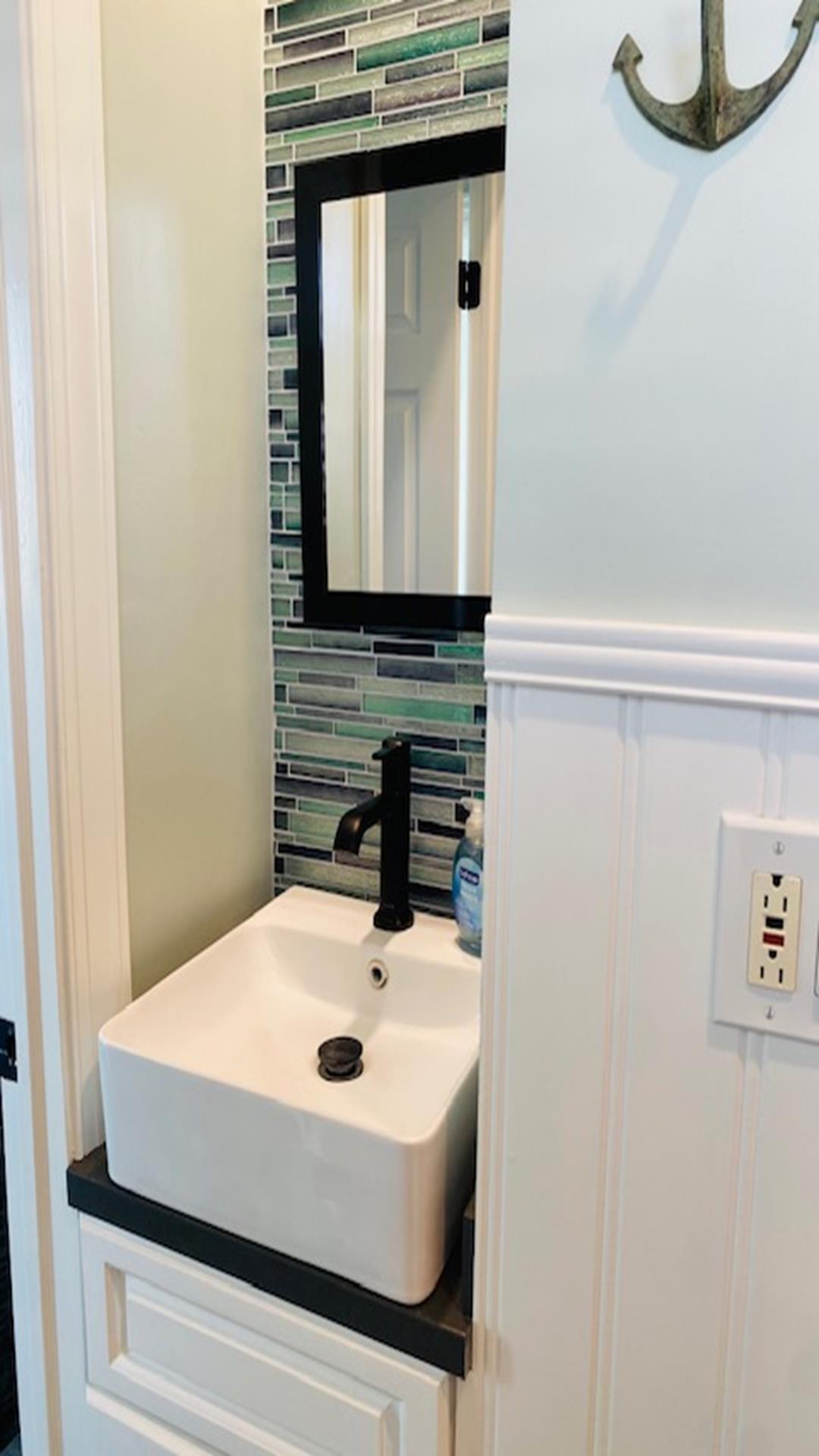 407 West Tacony Avenue, Wildwood (Wildwood Bay Side)