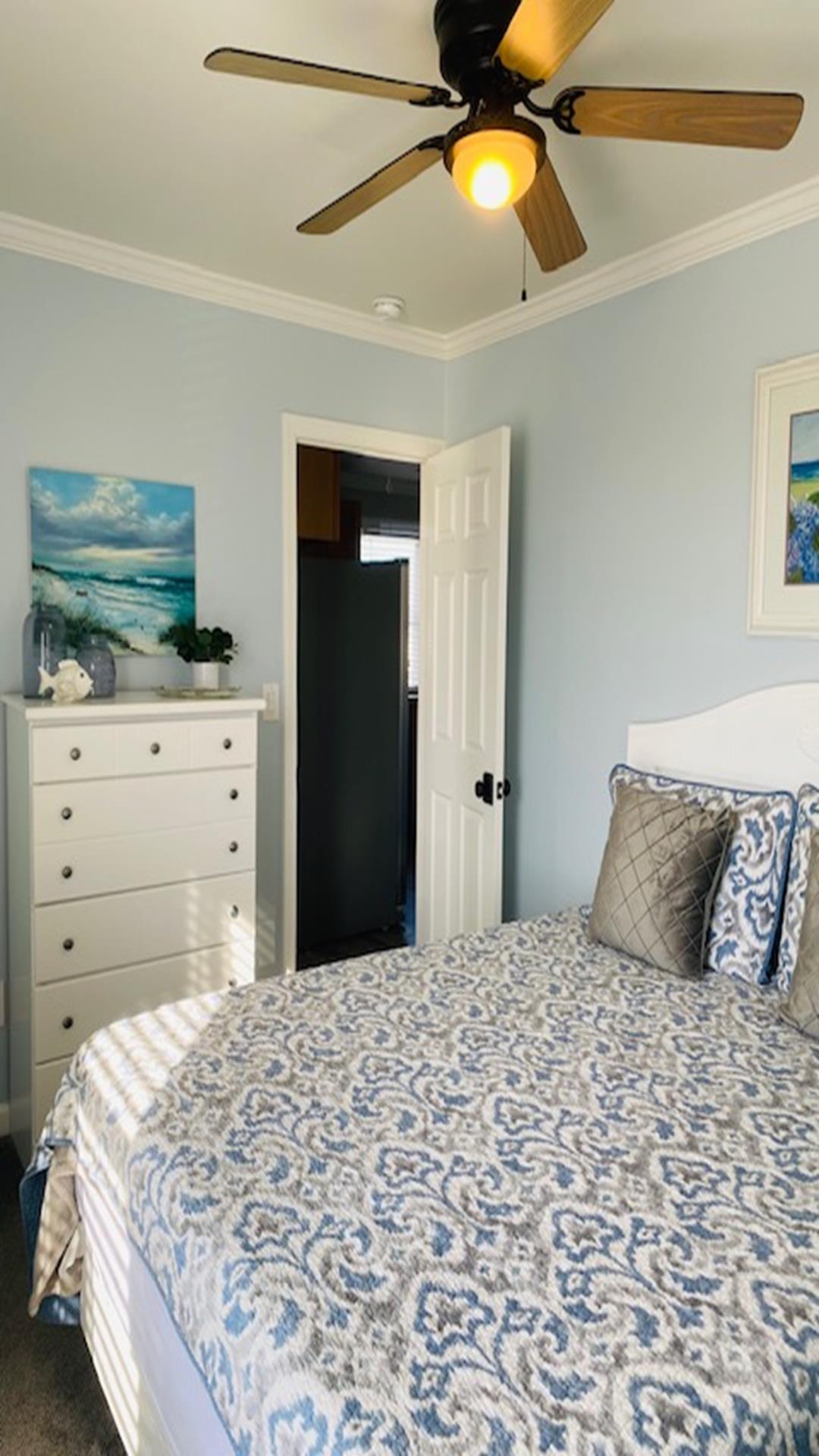 407 West Tacony Avenue, Wildwood (Wildwood Bay Side)