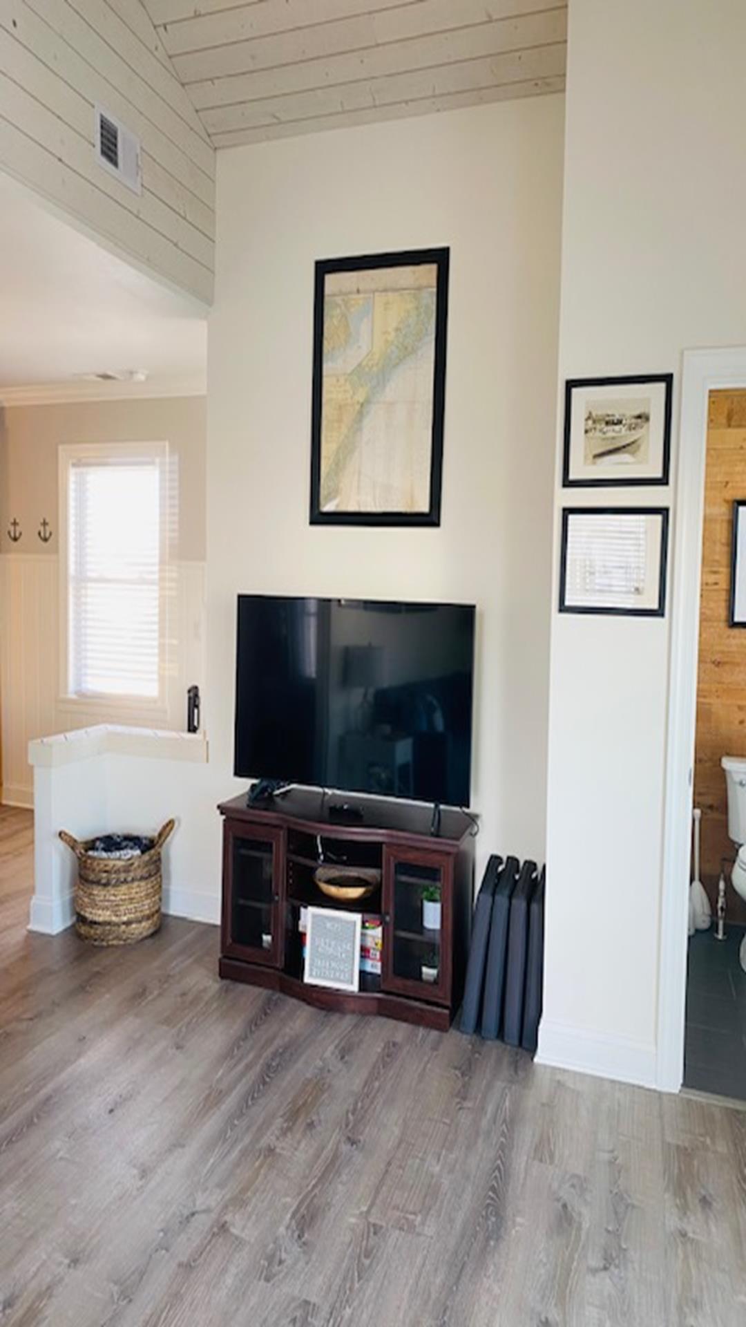 407 West Tacony Avenue, Wildwood (Wildwood Bay Side)