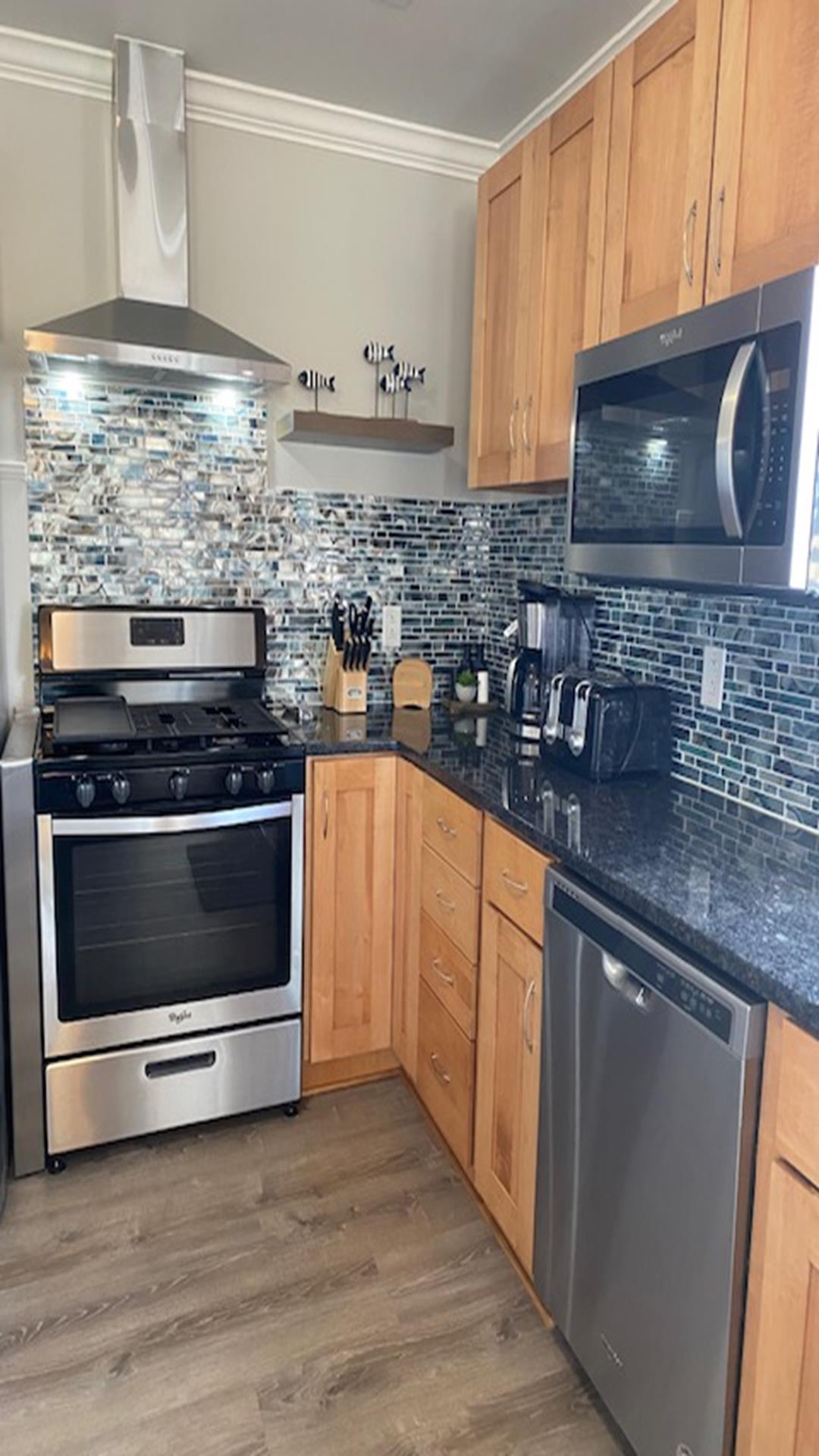 407 West Tacony Avenue, Wildwood (Wildwood Bay Side)