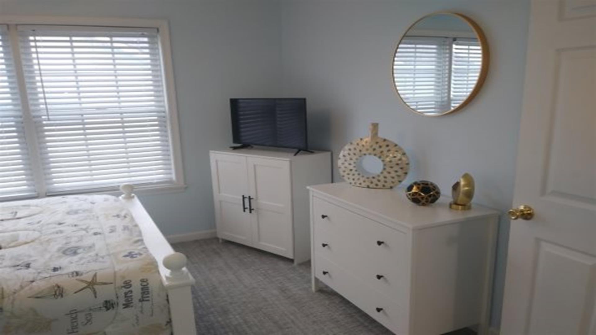 318 East Juniper Avenue, Wildwood (Wildwood Beach Side)