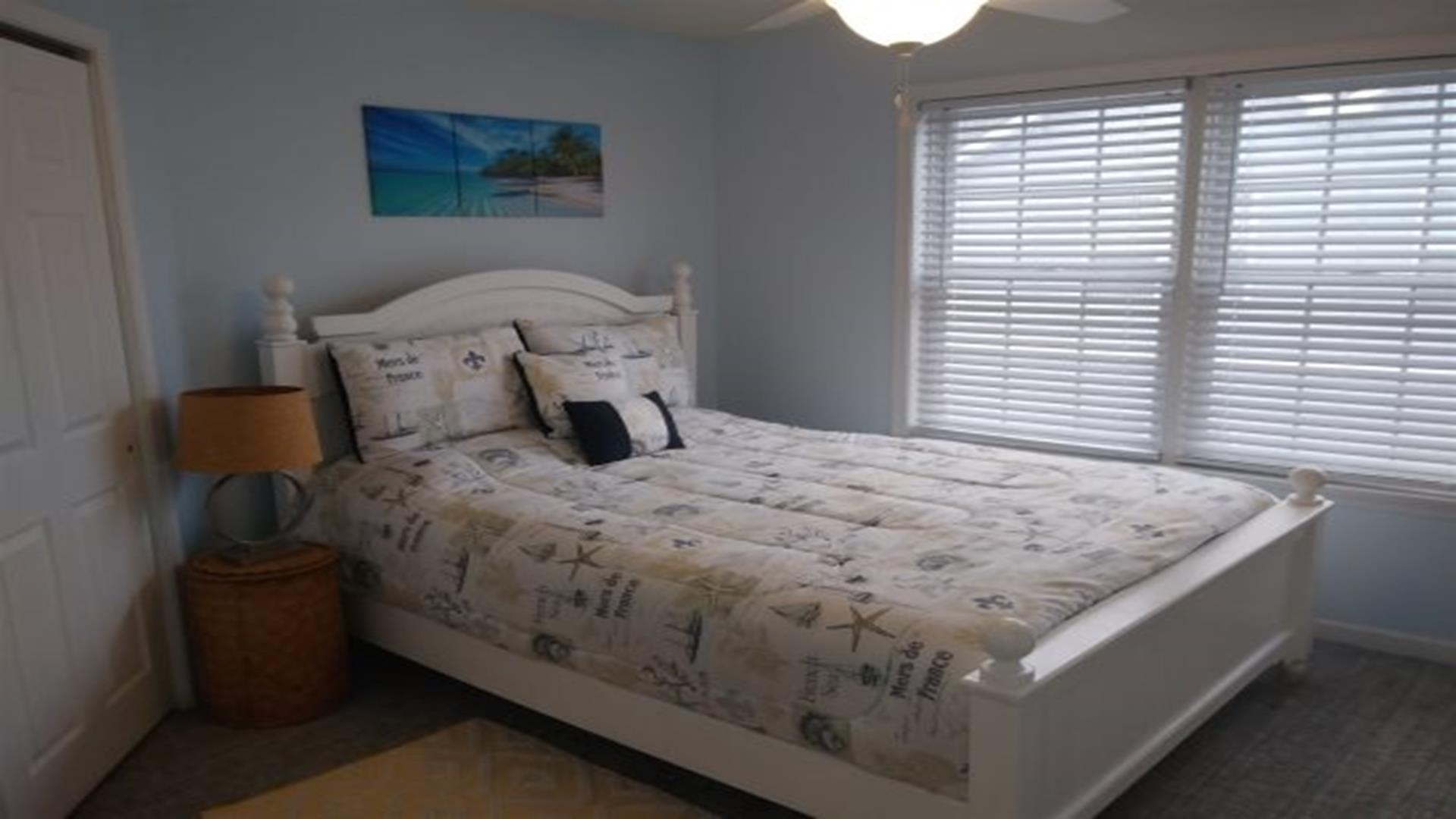 318 East Juniper Avenue, Wildwood (Wildwood Beach Side)