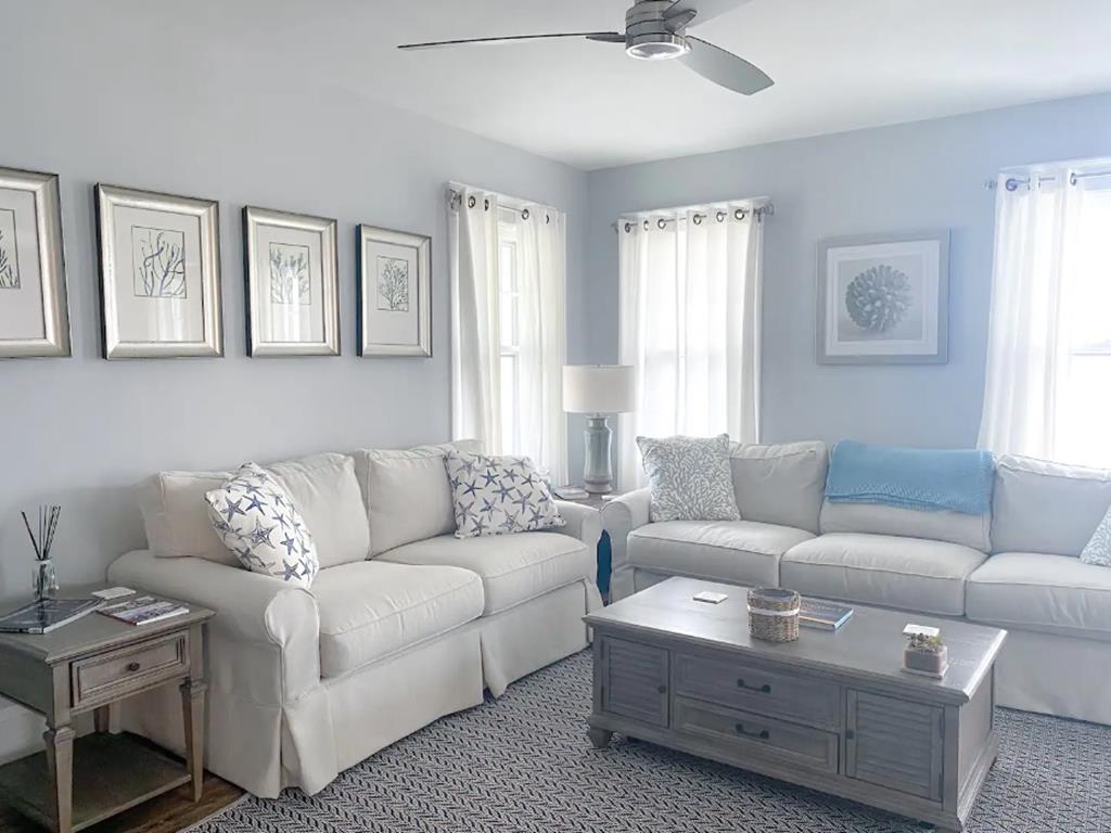 3 Bedroom With A Beach View! | Photo 7