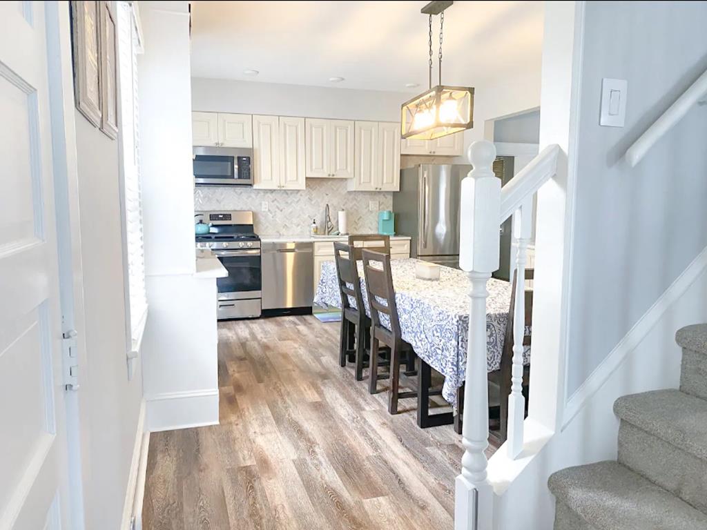 3 Bedroom With A Beach View! | Photo 8