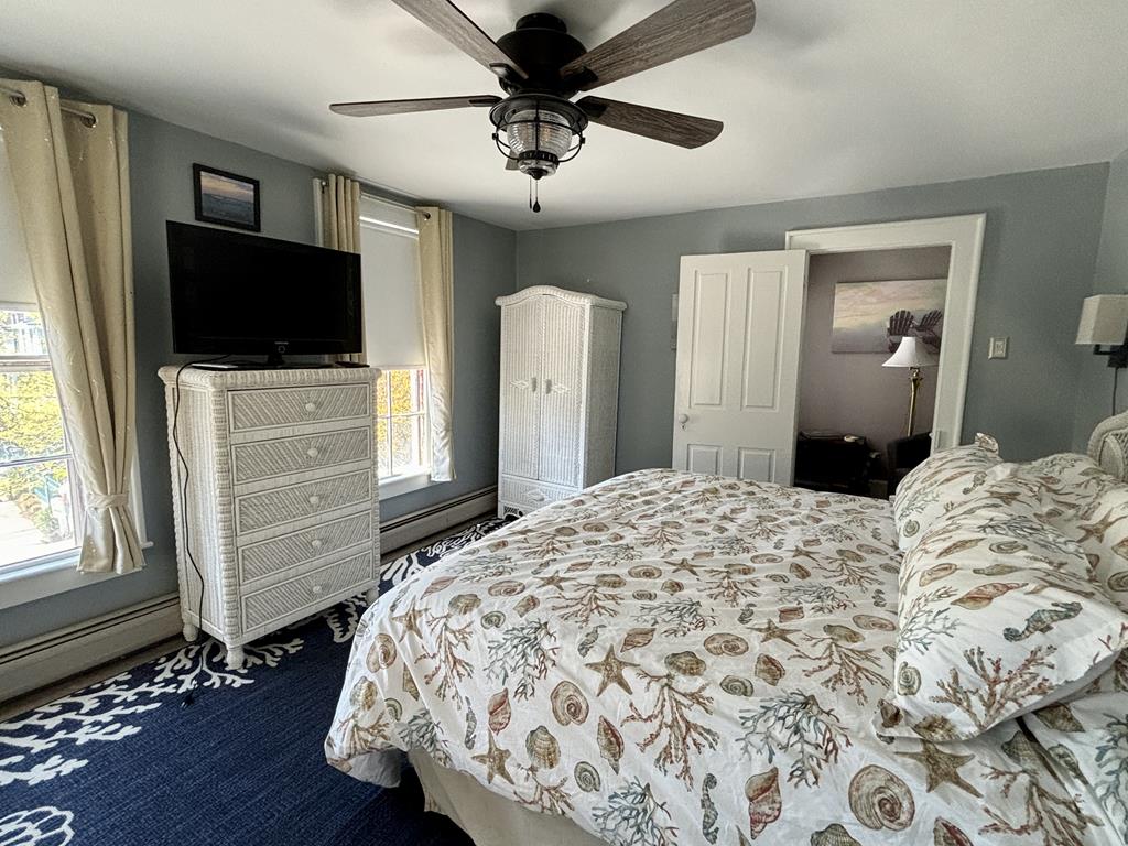 The Daisy Cottage- 2nd and 3rd Floor Unit | Photo 15