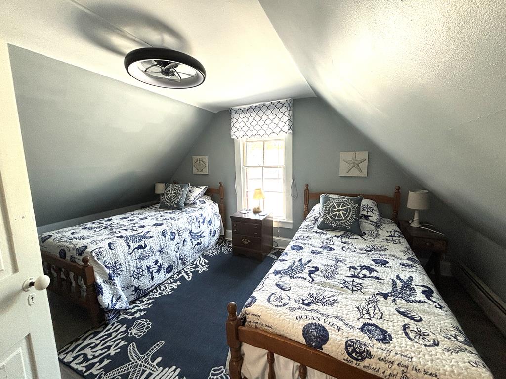 The Daisy Cottage- 2nd and 3rd Floor Unit | Photo 22