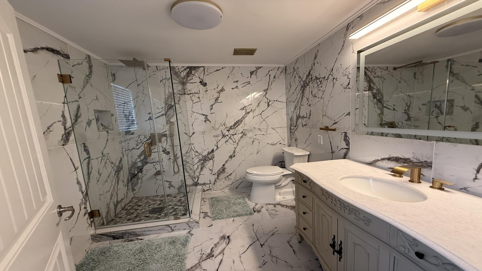 408 East Farragut Road, Wildwood Crest (Wildwood Crest Beach Side)