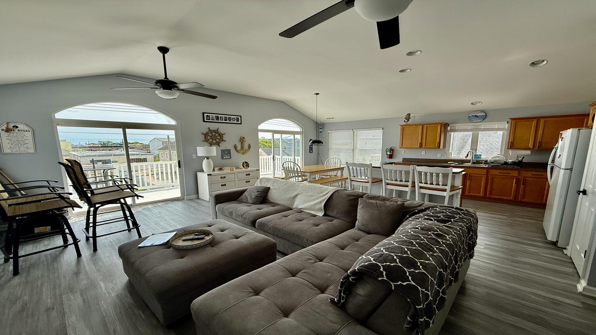 324 West Garfield, Wildwood (Wildwood Bay Side)