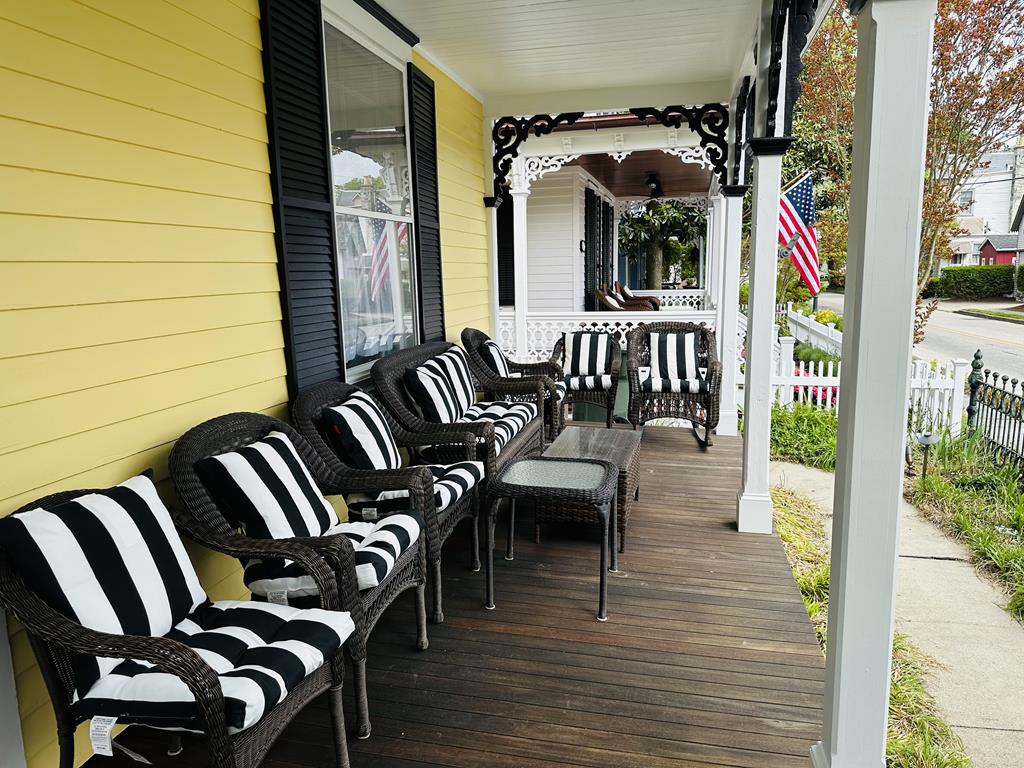 The Daisy Cottage- Whole House Rental | Photo 5