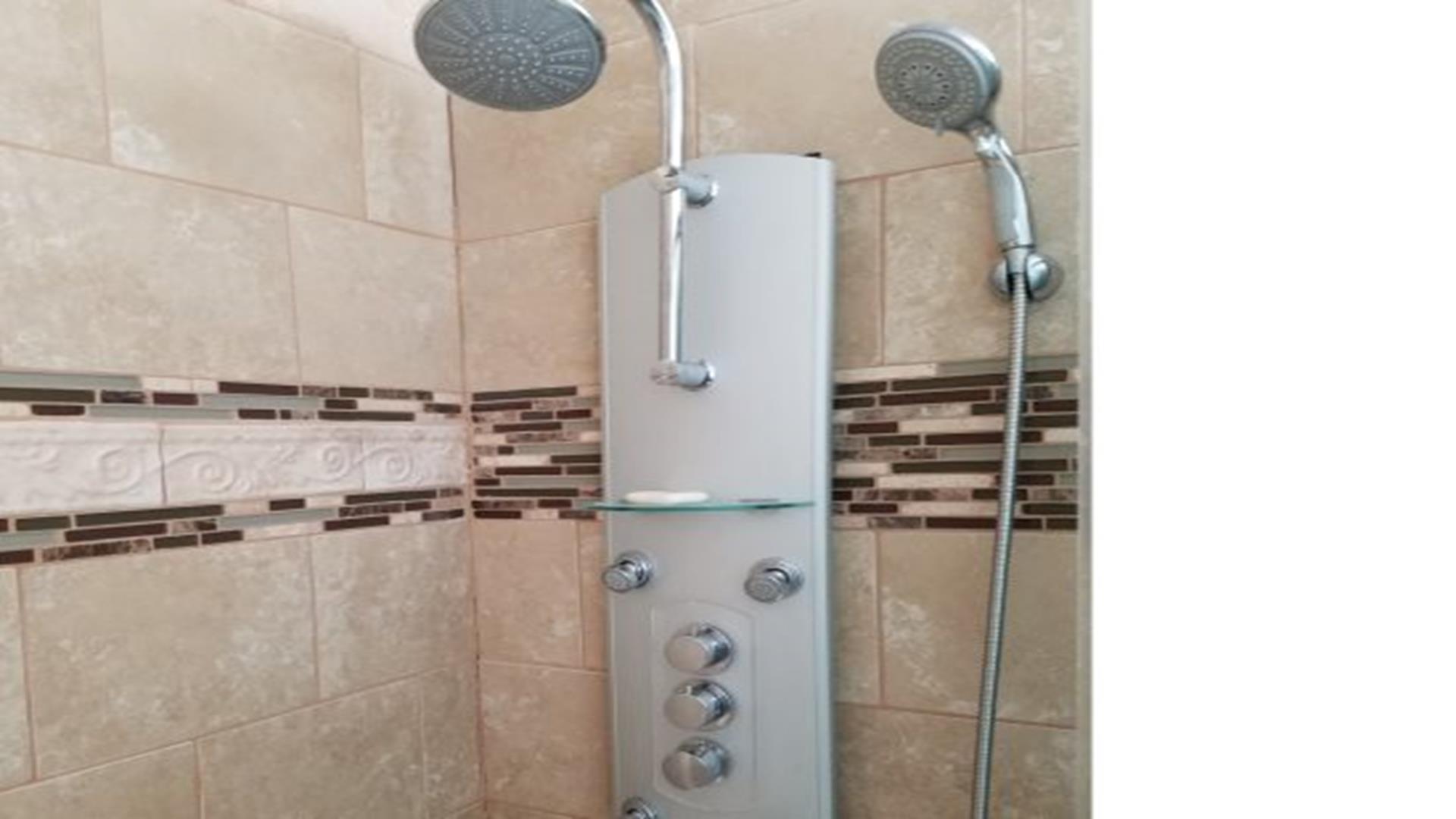 214 W. Juniper Avenue, Wildwood (Wildwood Bay Side)