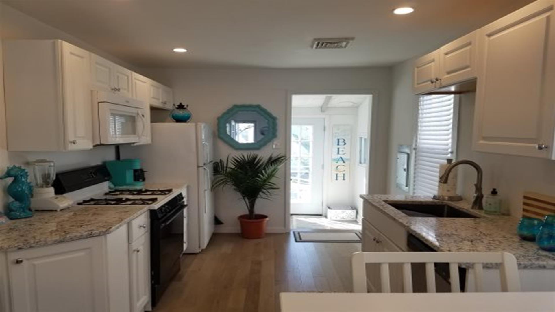 214 W. Juniper Avenue, Wildwood (Wildwood Bay Side)