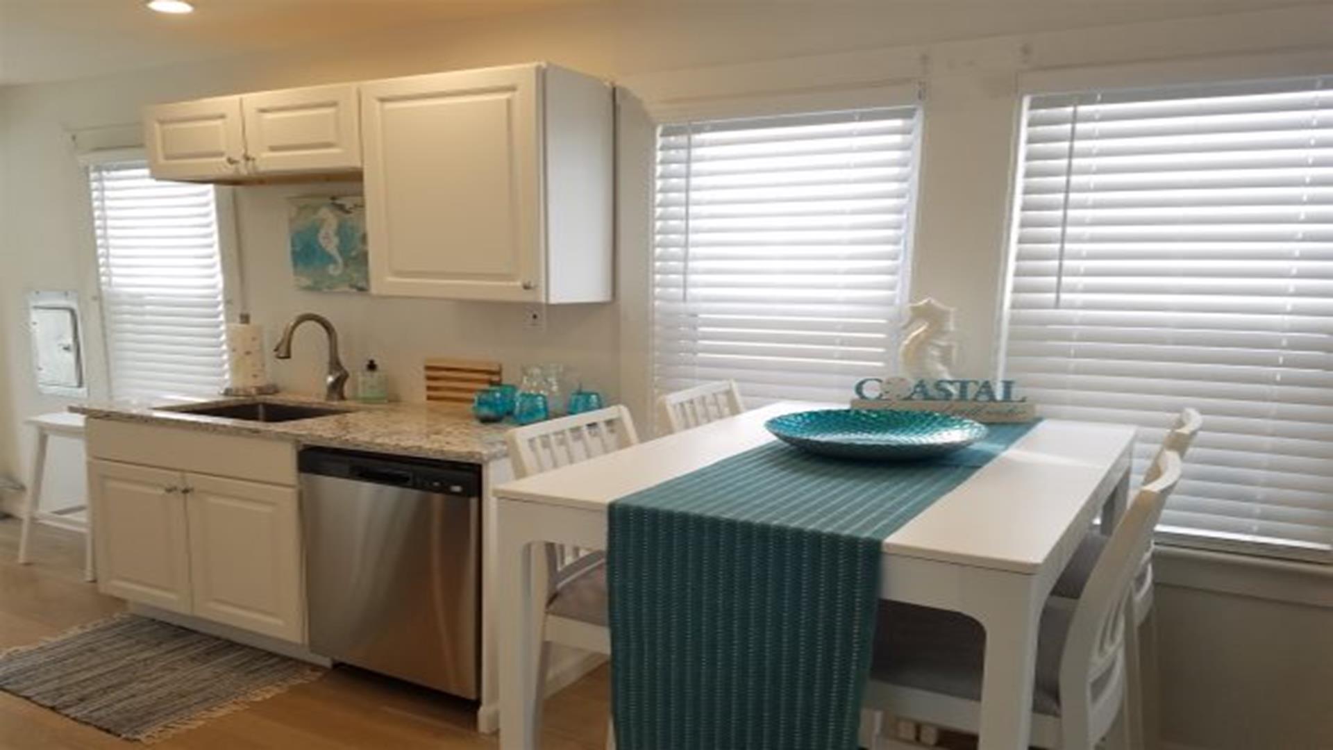 214 W. Juniper Avenue, Wildwood (Wildwood Bay Side)