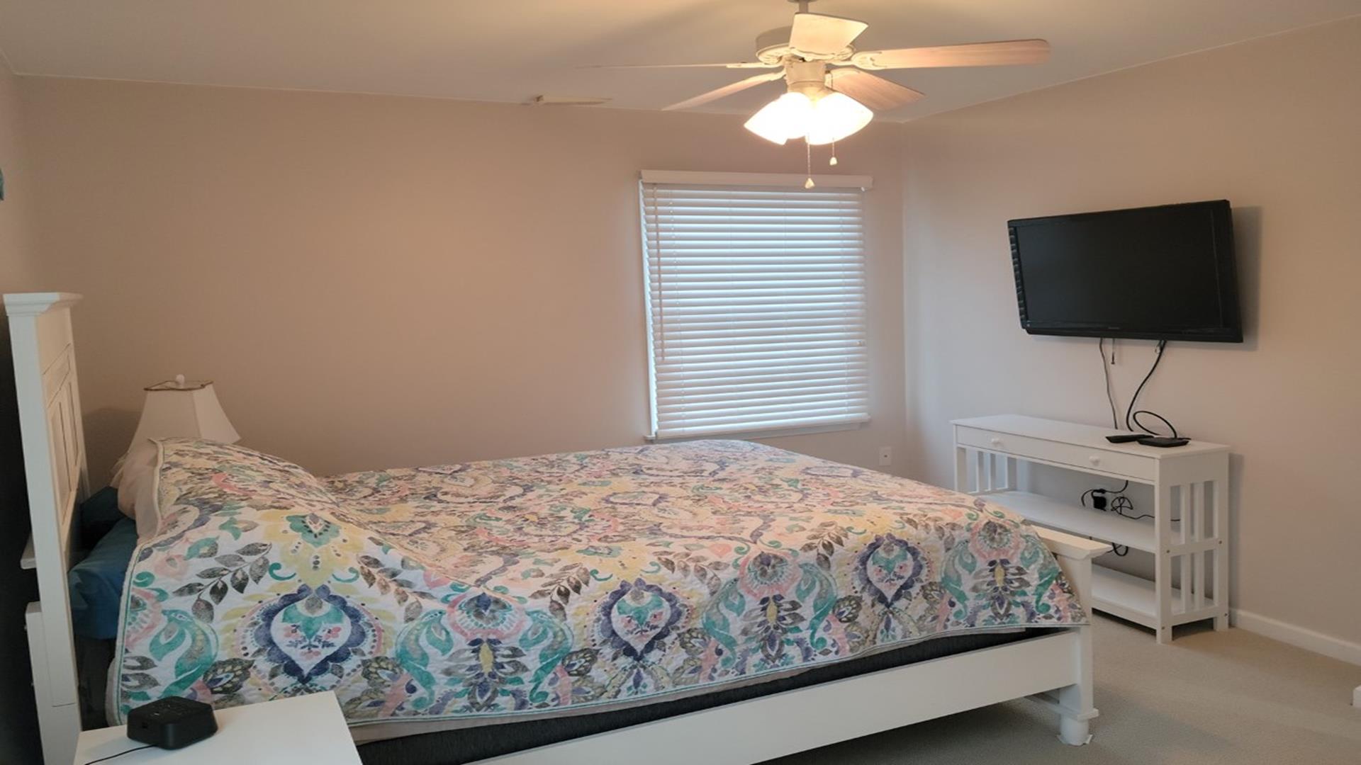 301 East Leaming Avenue, Wildwood (Wildwood Beach Side)