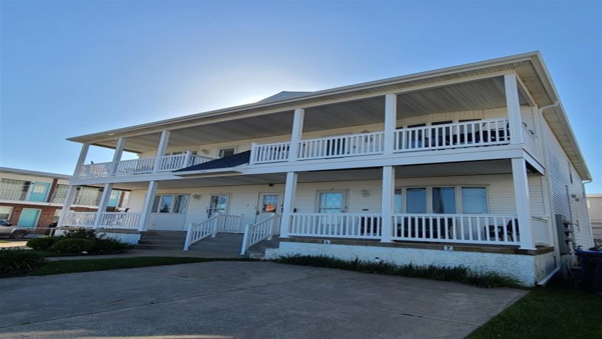 5002 Ocean Avenue, Wildwood (Ocean Front)