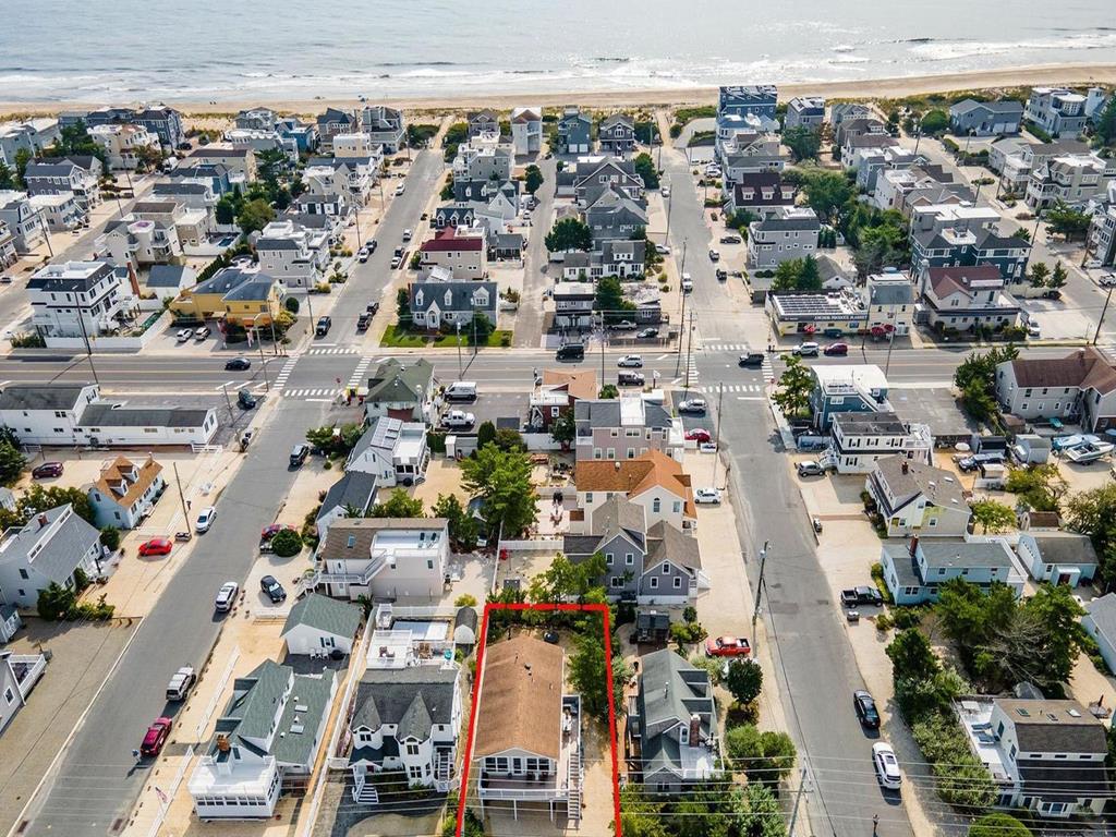 2106 N. Central Avenue, Surf City (Bay Side)