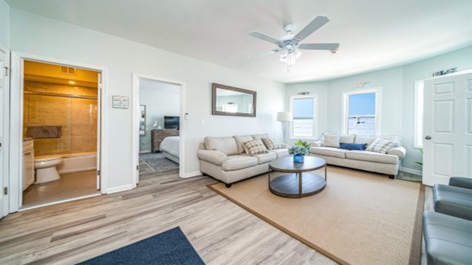 986 boardwalk, Ocean City (Beach Front)