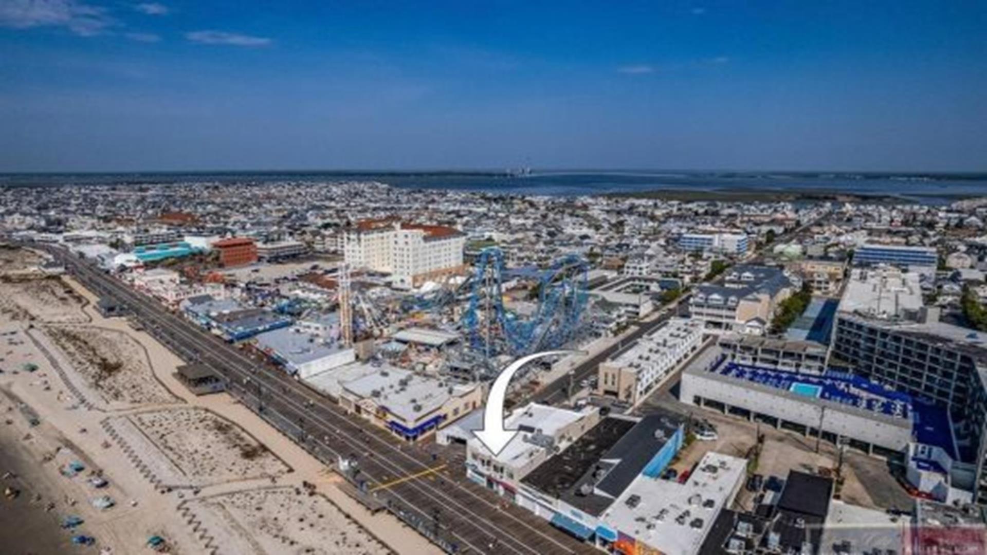 986 Boardwalk, Ocean City (Beach Front)