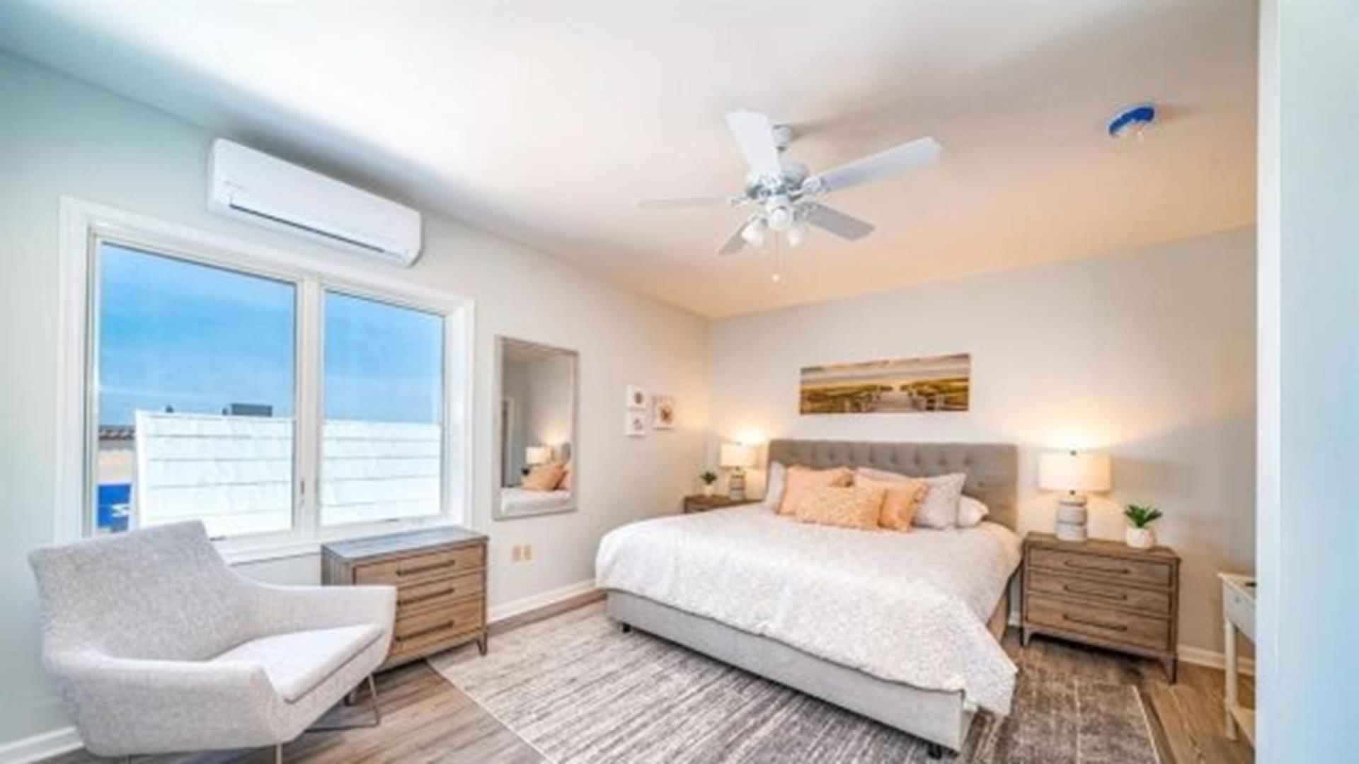 986 Boardwalk, Ocean City (Beach Front)