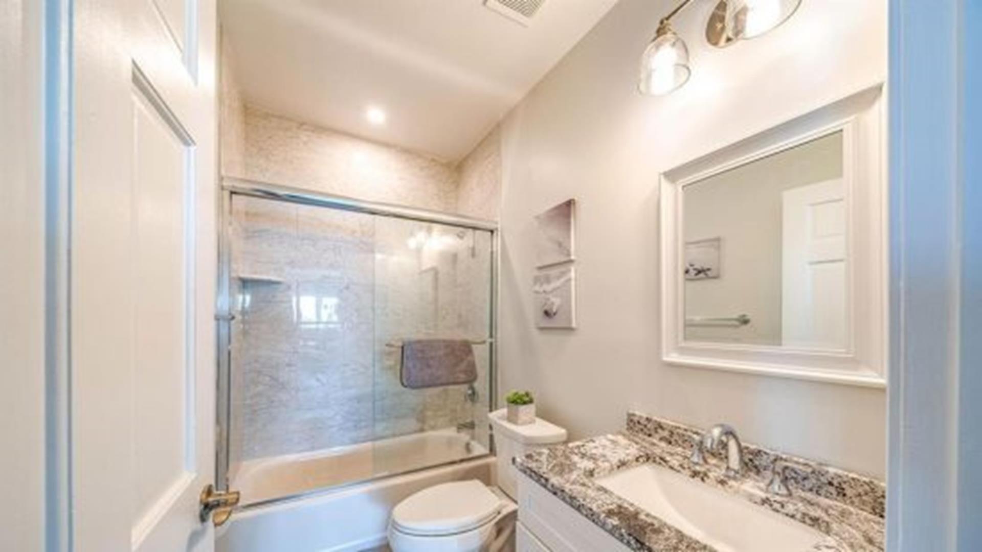 986 Boardwalk, Ocean City (Beach Front)