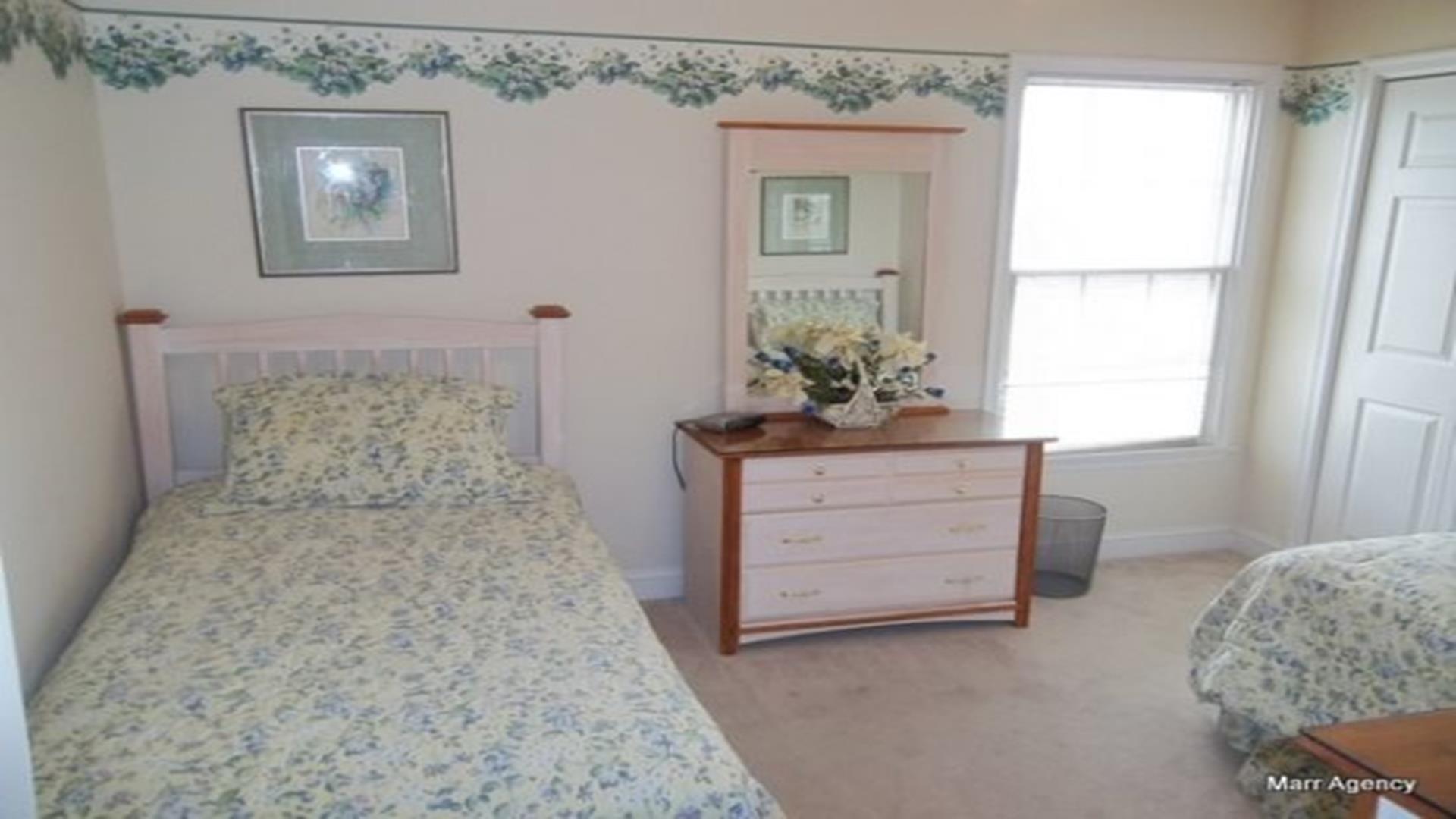 2012 Wesley Avenue, Ocean City (Goldcoast)