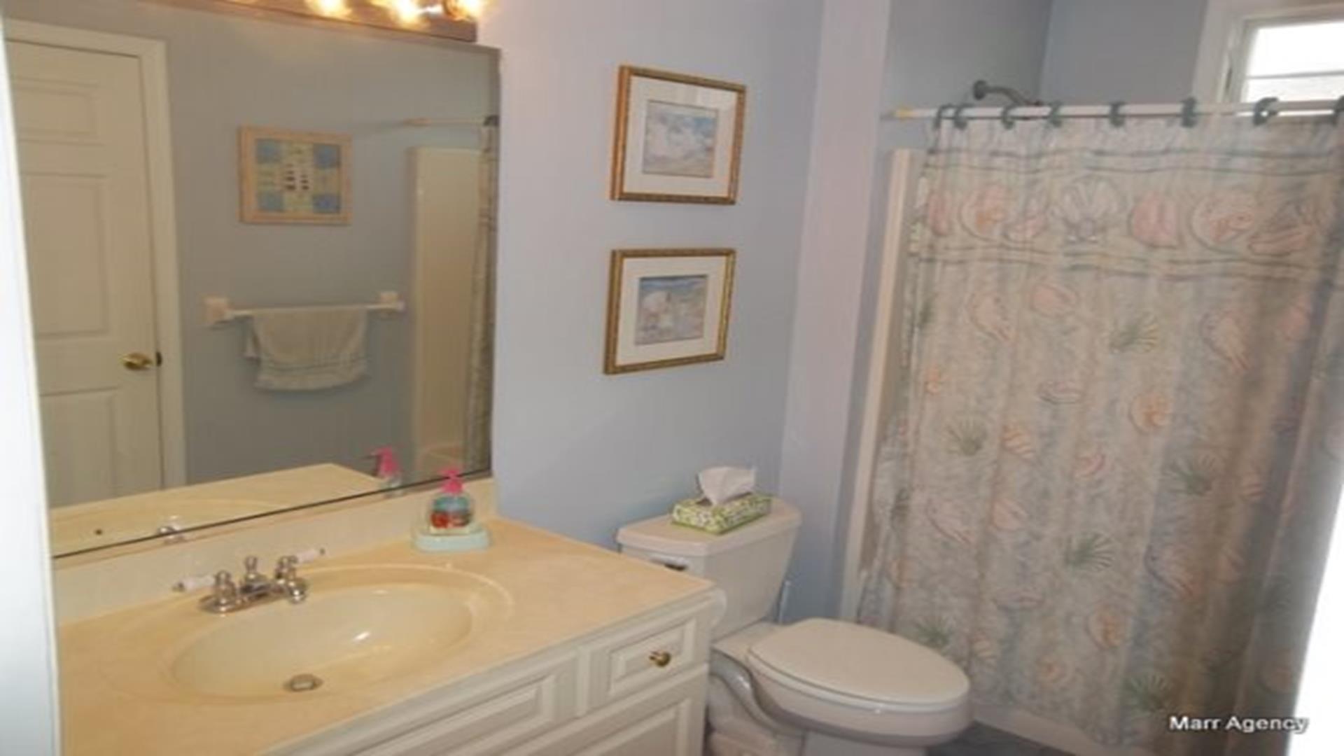 2012 Wesley Avenue, Ocean City (Goldcoast)