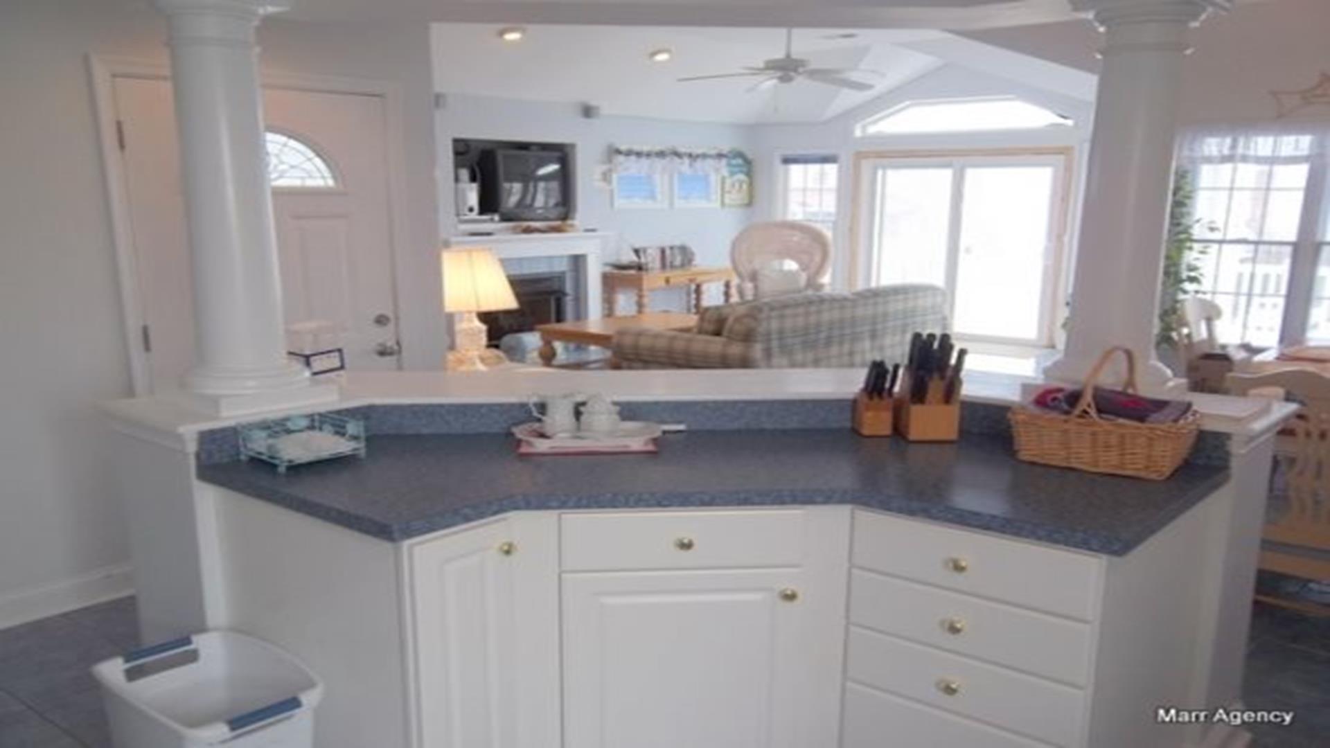 2012 Wesley Avenue, Ocean City (Goldcoast)