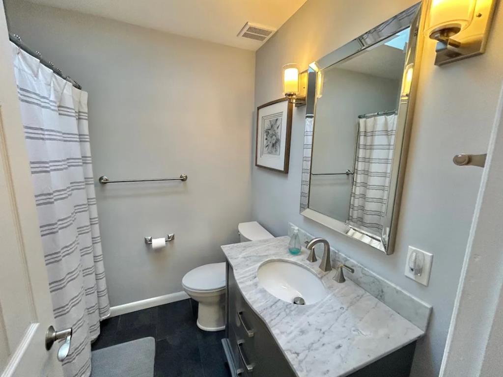 Happy Family Bungalow LINENS INCLUDED! Jersey Cape Realty