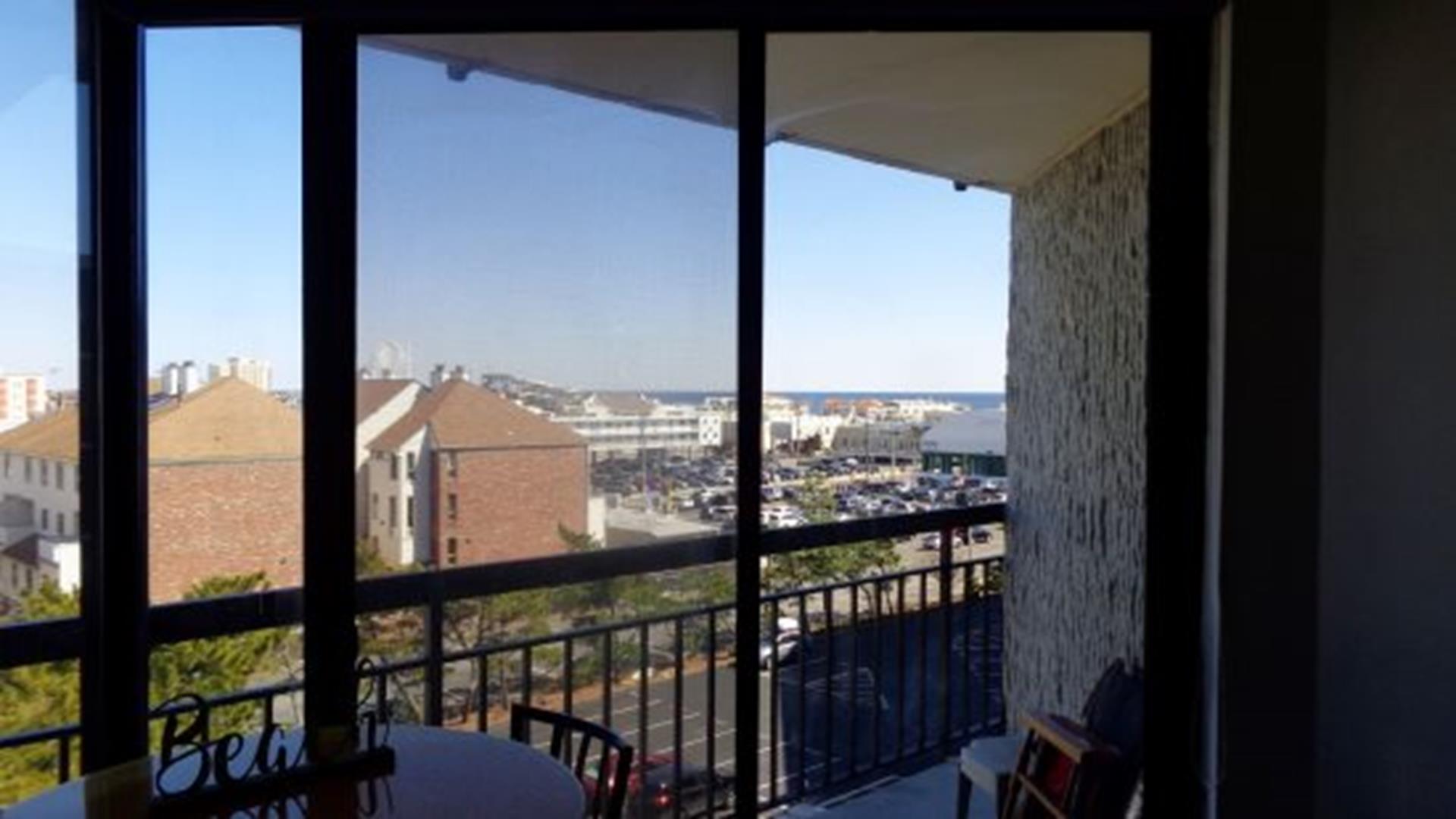 935 Ocean Avenue, Ocean City (Boardwalk Area)