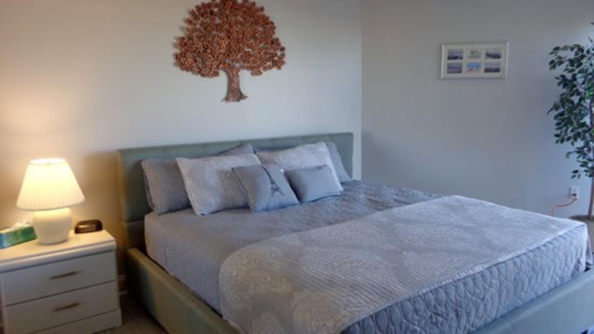 935 Ocean Avenue, Ocean City (Boardwalk Area)