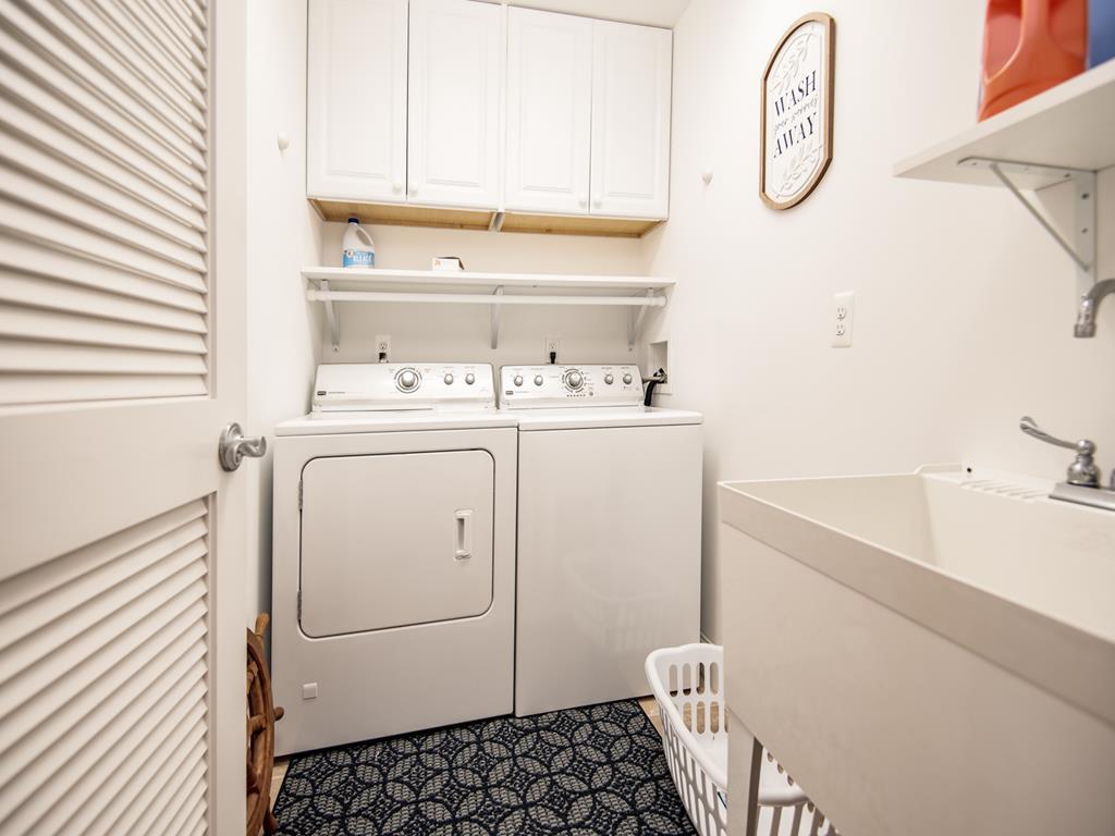 14 E. Gloucester Avenue, Harvey Cedars (Ocean Front)