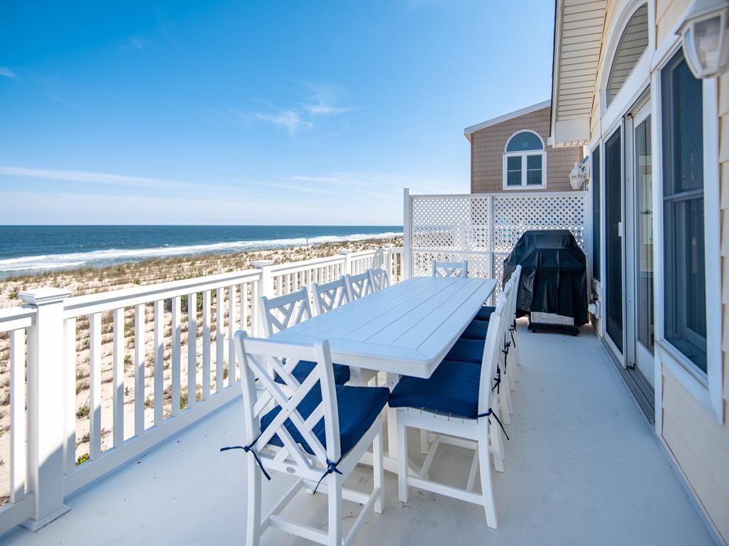 14 E. Gloucester Avenue, Harvey Cedars (Ocean Front)